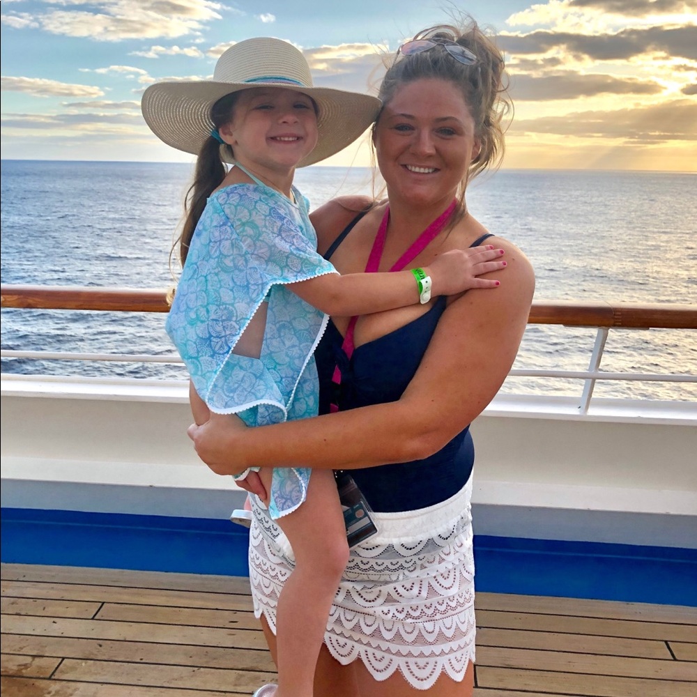 Meet your Posher, Christine